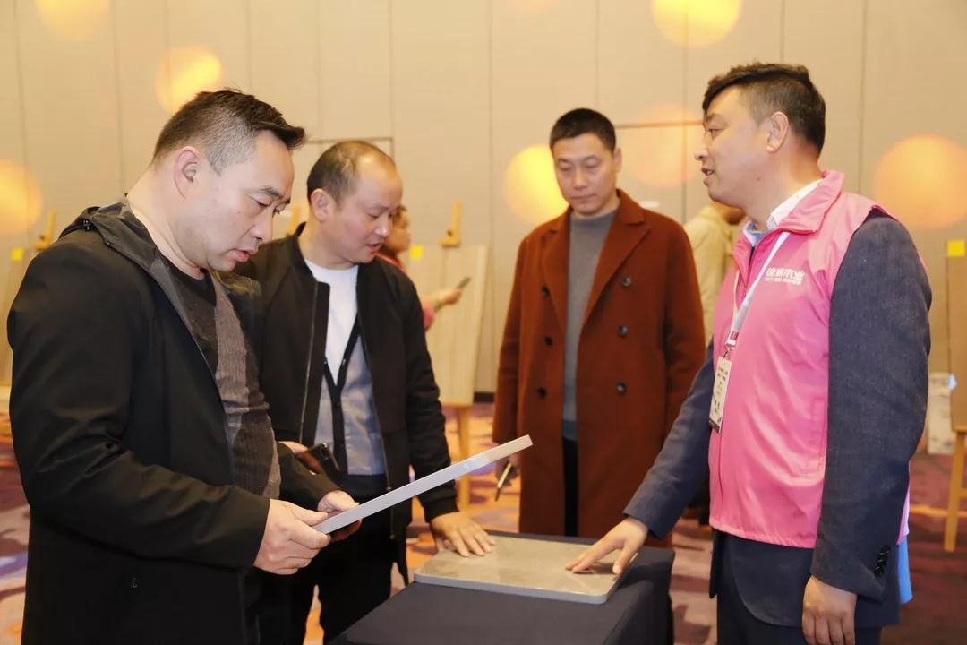 木地板廠家與大家攜手共進